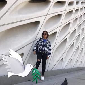 Meet your Posher, Joannie